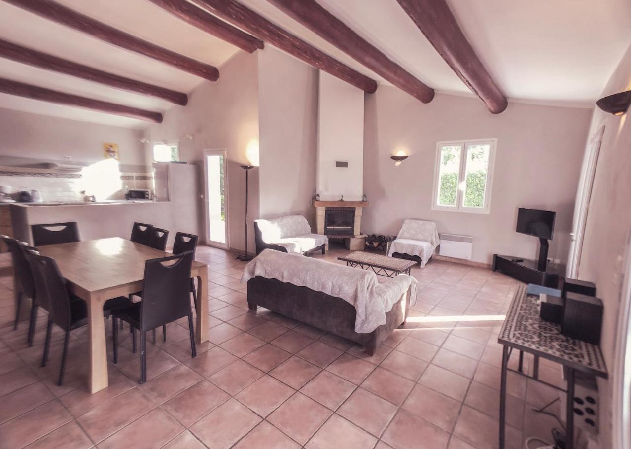 Villas De La Ferme Du Gros Noyer Malaucène Екстериор снимка